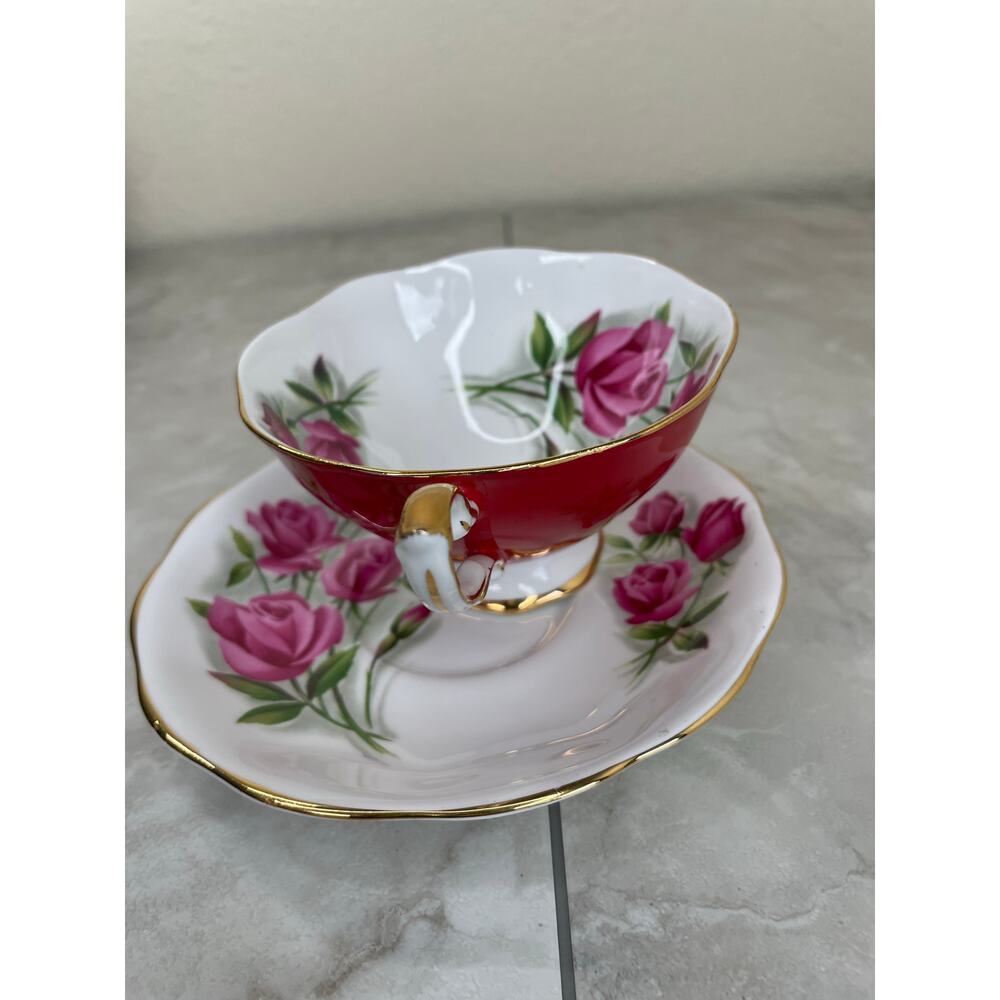 Royal Standard Fashion Tea cup and Saucer Red Pink Floral